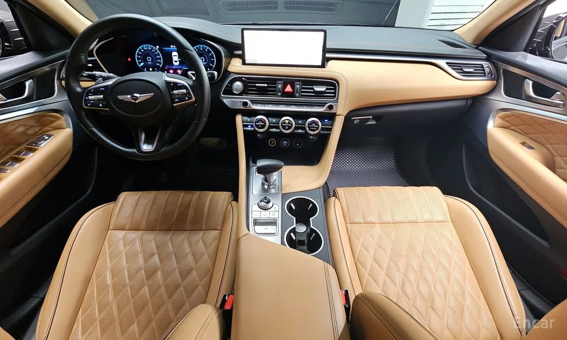 صورة 7 - Genesis G70