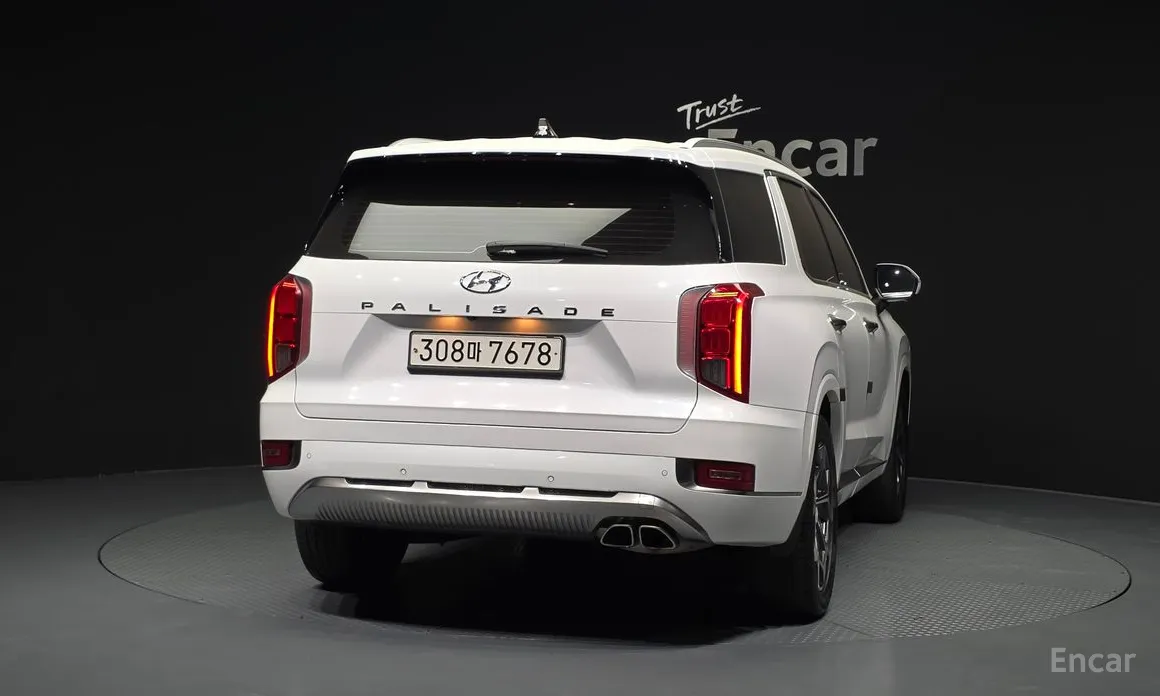 Photo 4 - Hyundai Palisade