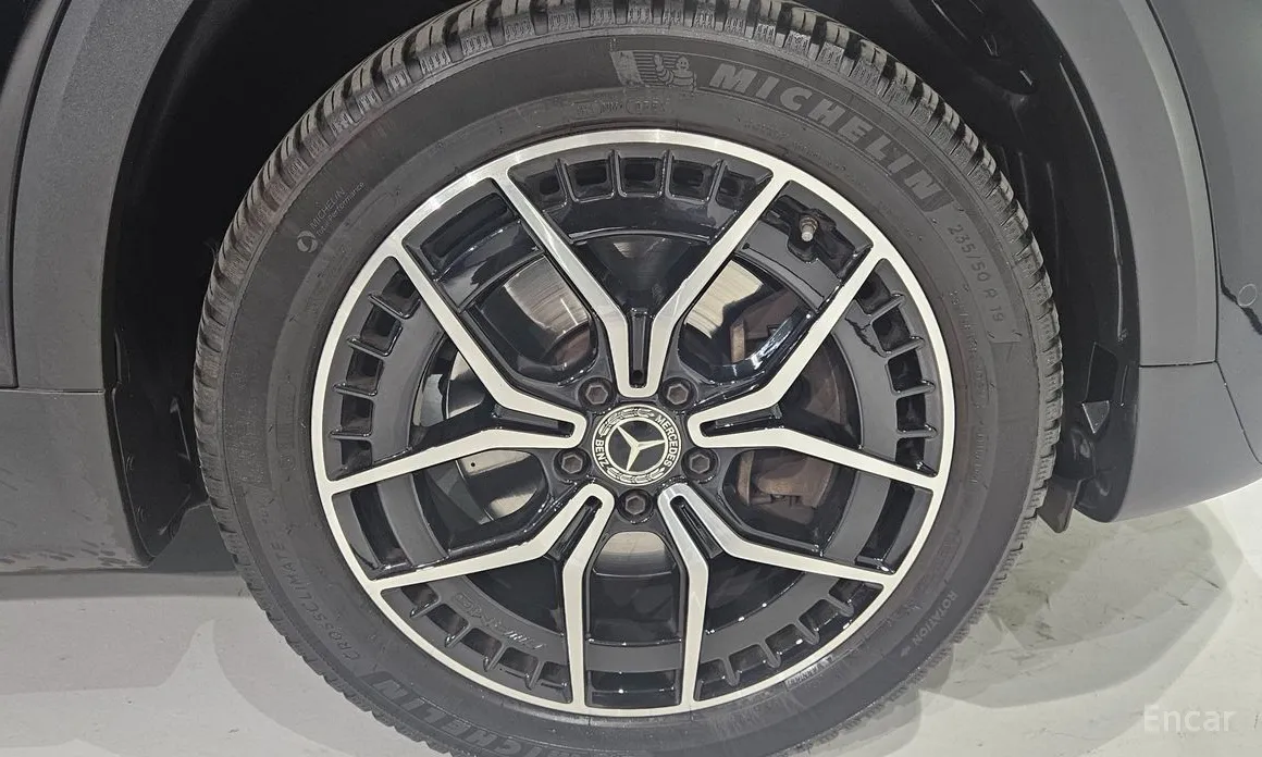 2022 Mercedes-Benz EQB
