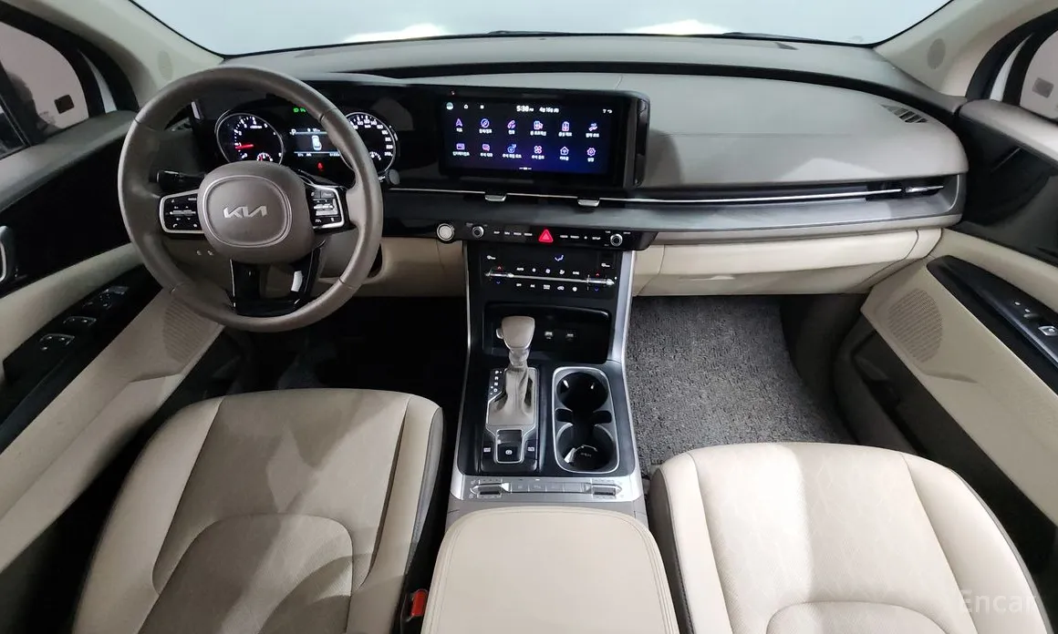 Фото 7 - Kia Carnival