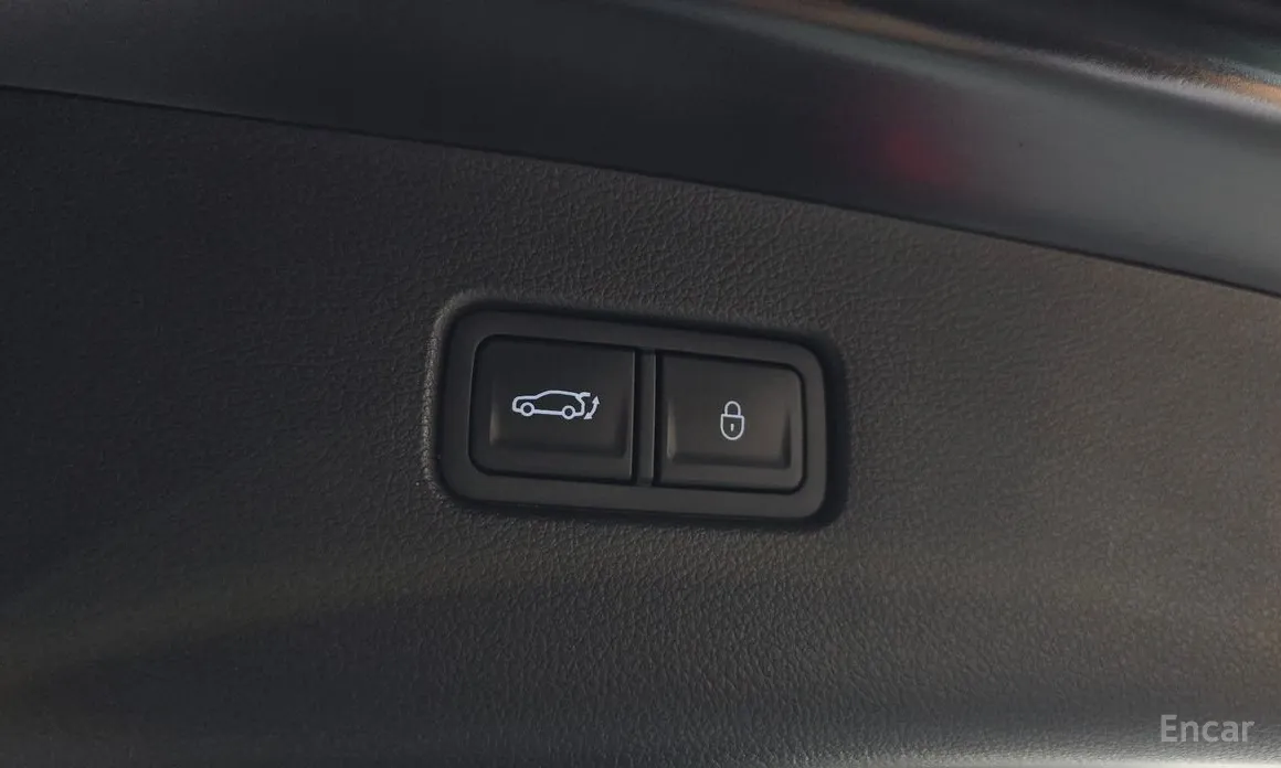 Фото 20 - Genesis GV80