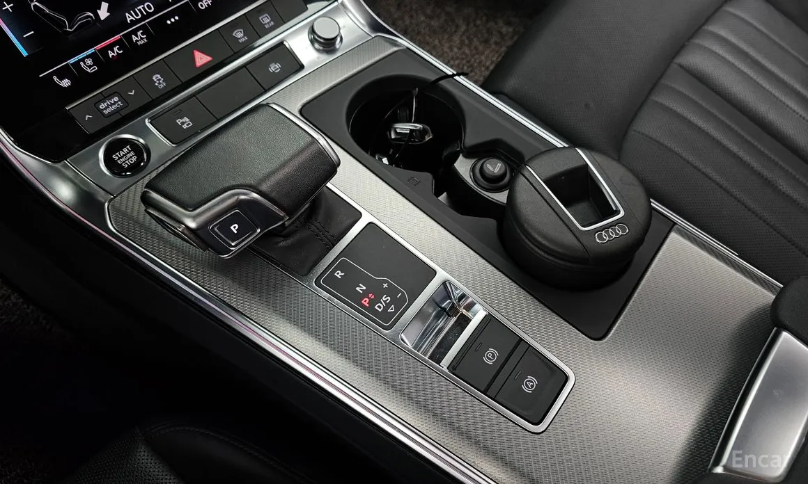 Фото 9 - Audi A6