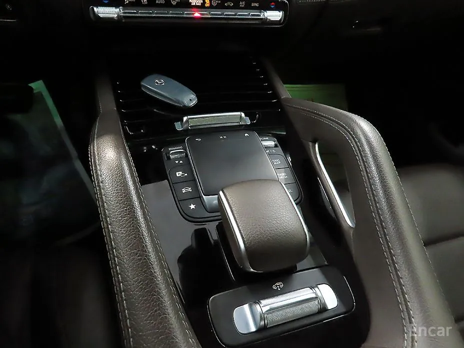 Фото 11 - Mercedes-Benz GLE-Class