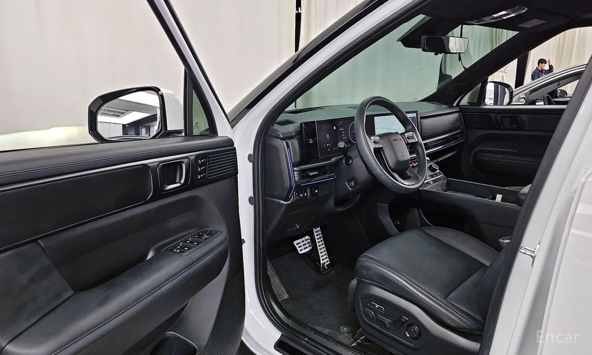 Фото 10 - Hyundai Santa Fe