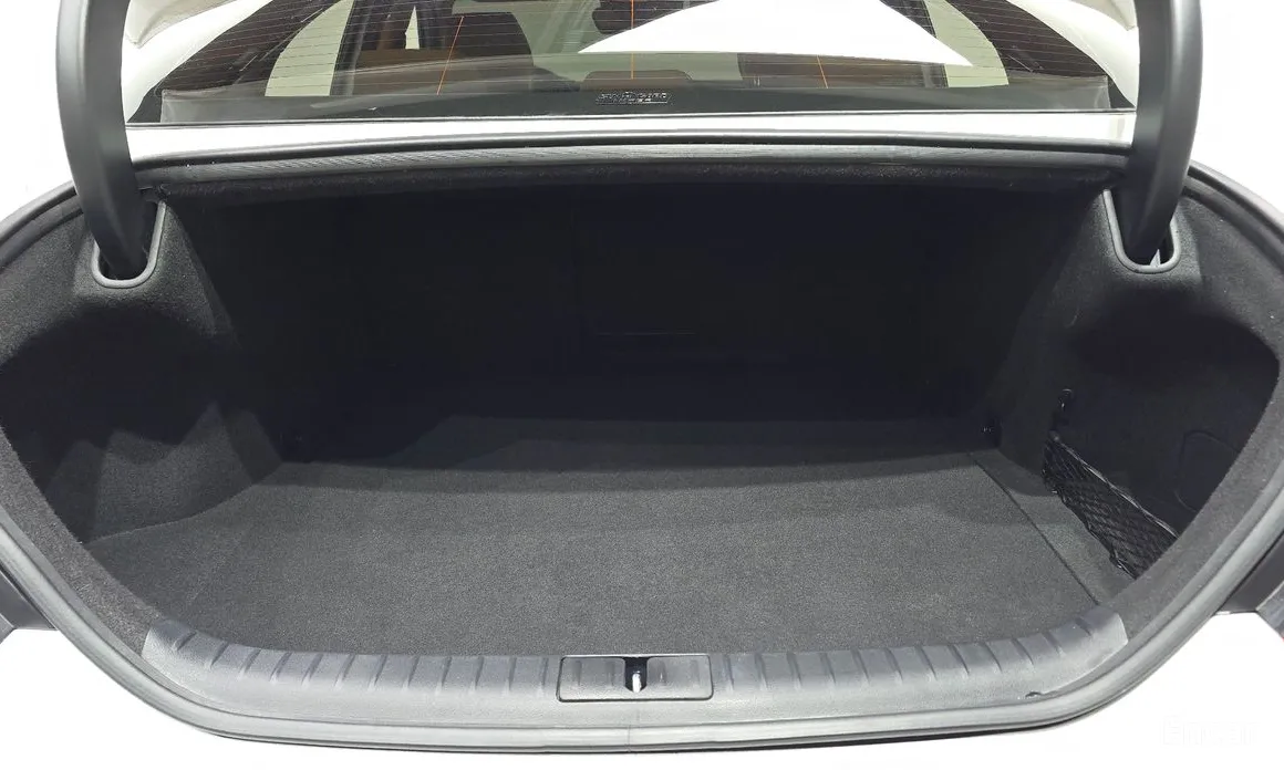 Genesis G70 2020 Gasoline 2.0T 4WD