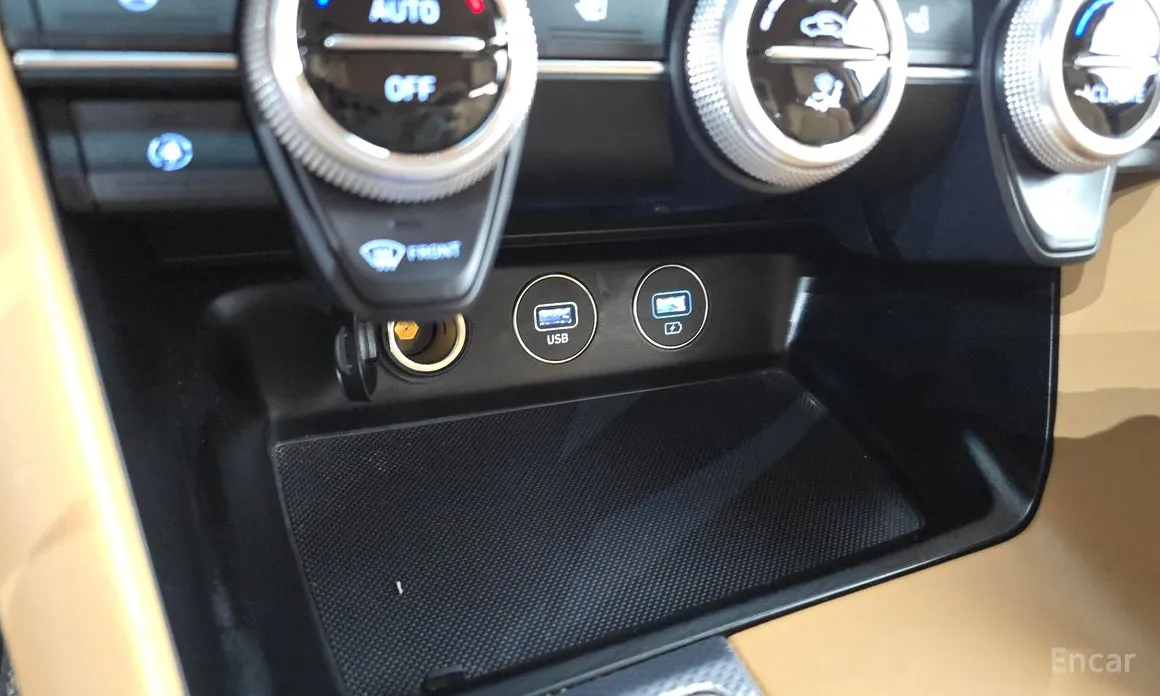 Genesis G70 2020 Gasoline 2.0T 4WD