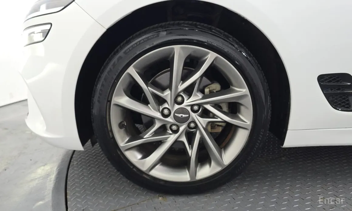 Genesis G70 2020 Gasoline 2.0T 4WD