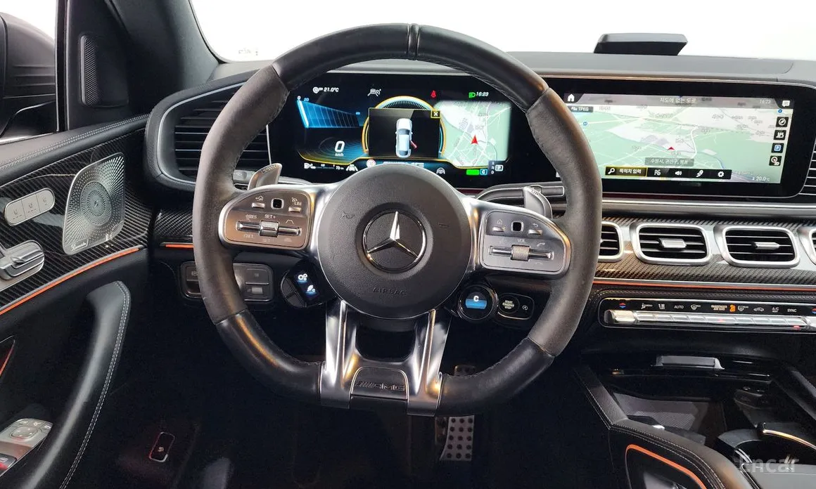 Фото 13 - Mercedes-Benz GLE-Class