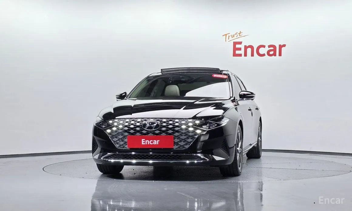 Фото 3 - Hyundai Grandeur