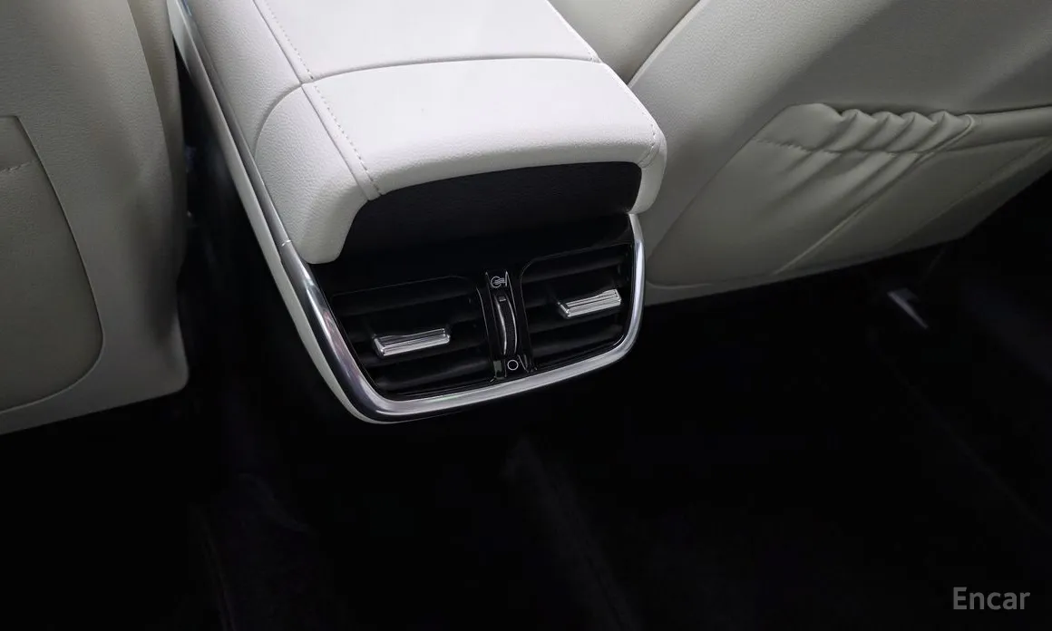 Фото 32 - Hyundai Grandeur