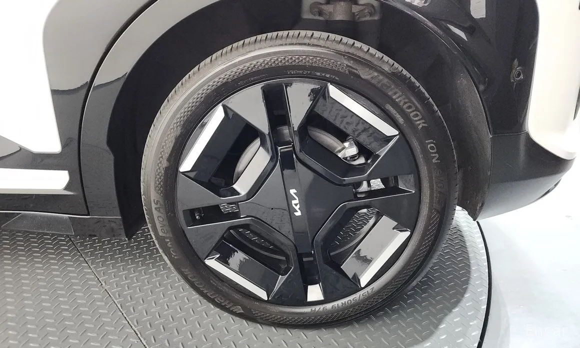 Фото 21 - Kia EV3