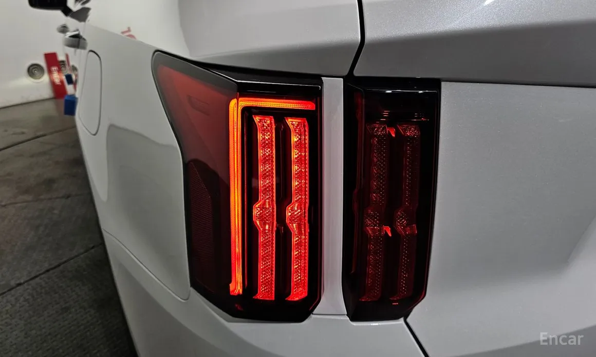 Фото 23 - Kia Sorento