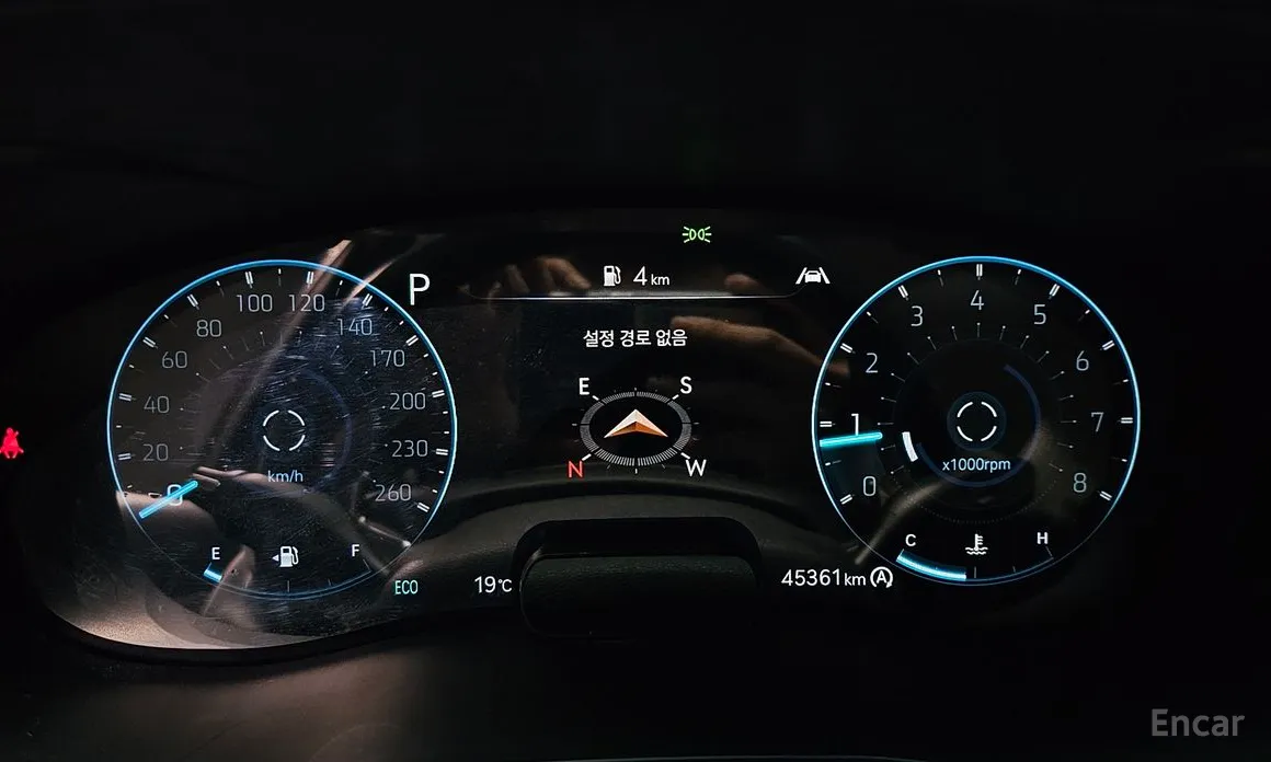صورة 8 - Genesis G70