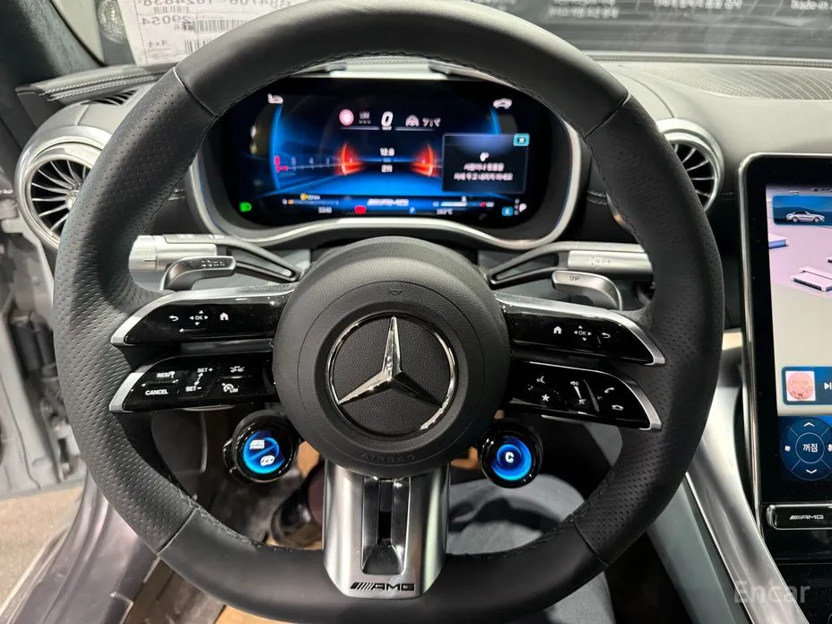Mercedes-Benz SL-Class 2023 AMG SL63 4MATIC+