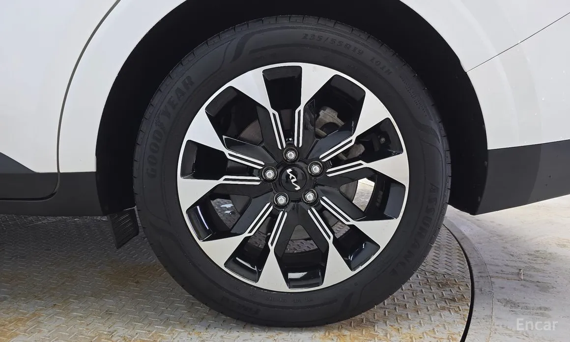 Фото 21 - Kia Carnival