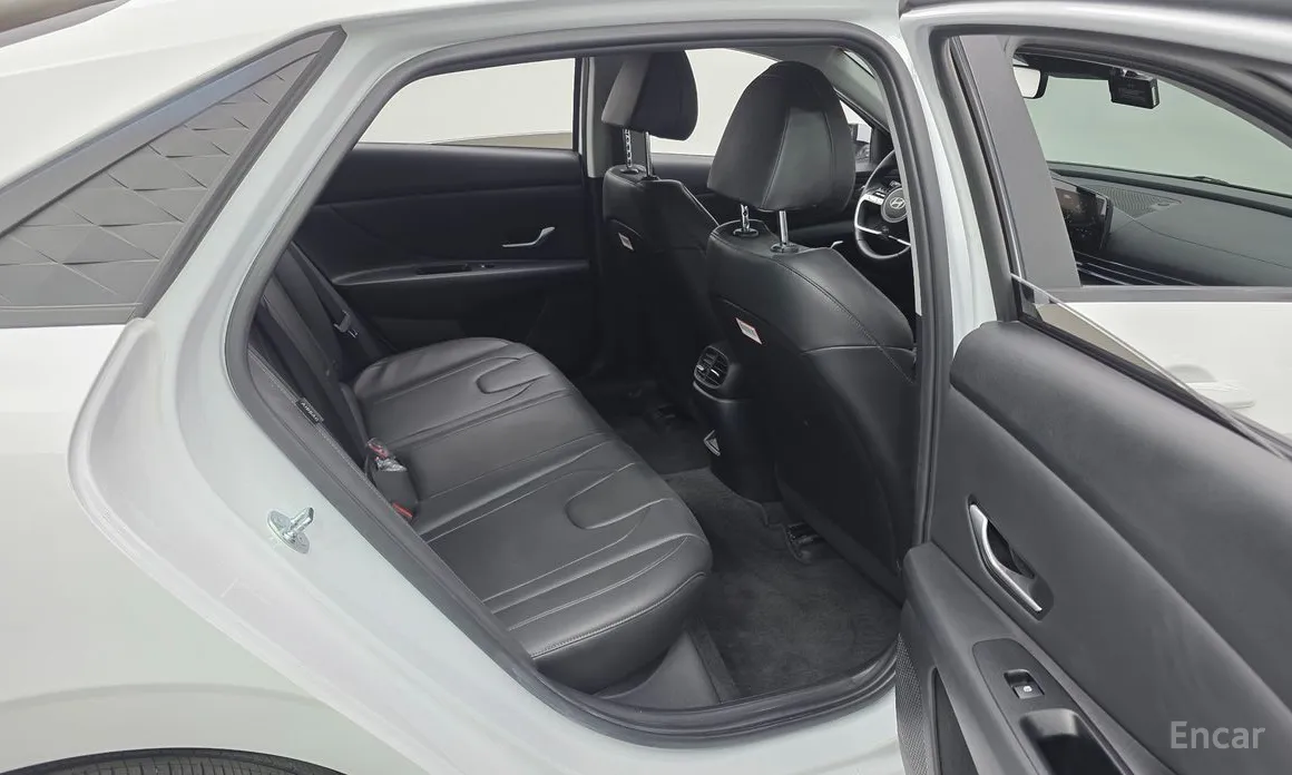 Hyundai Avante 2023 1.6 LPi
