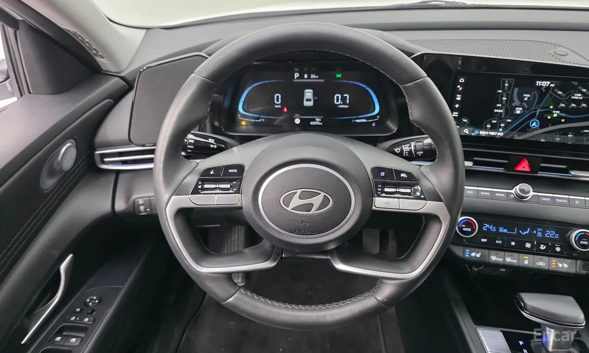 Hyundai Avante 2023 1.6 LPi