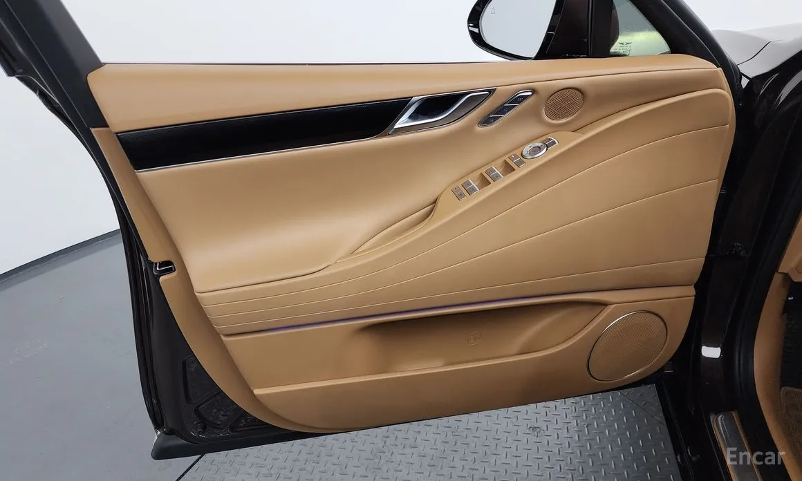 Фото 24 - Genesis G80
