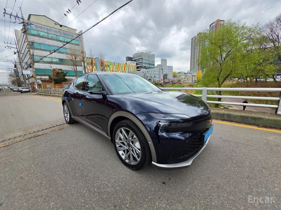 2021 Genesis GV60