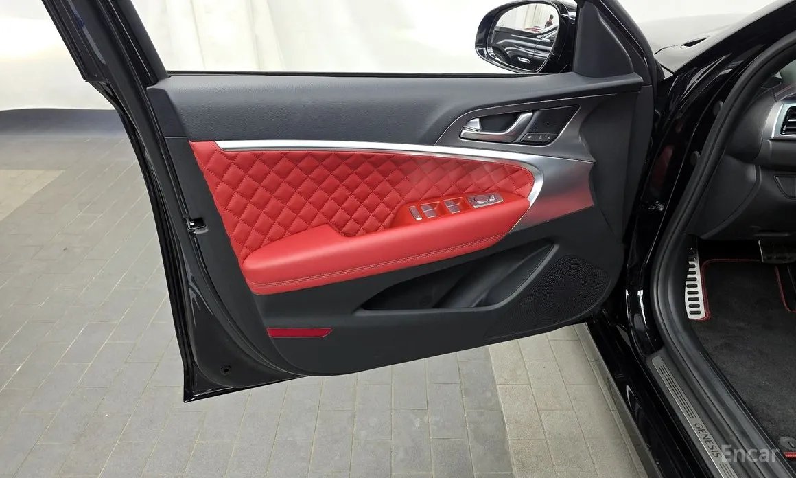 Genesis G70 2020 Gasoline 3.3T 2WD