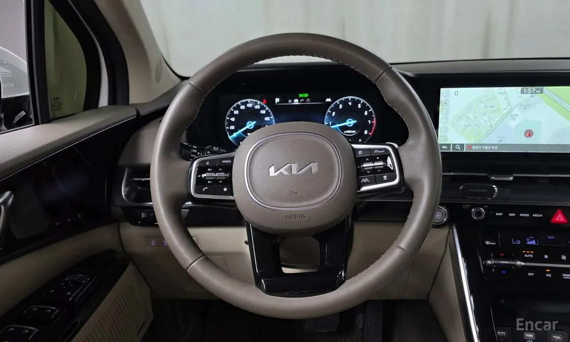 Фото 13 - Kia Carnival
