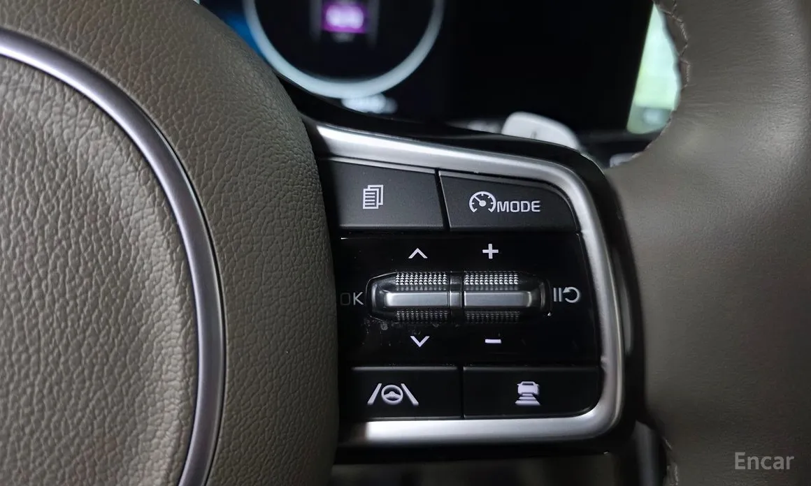 Фото 31 - Kia Carnival