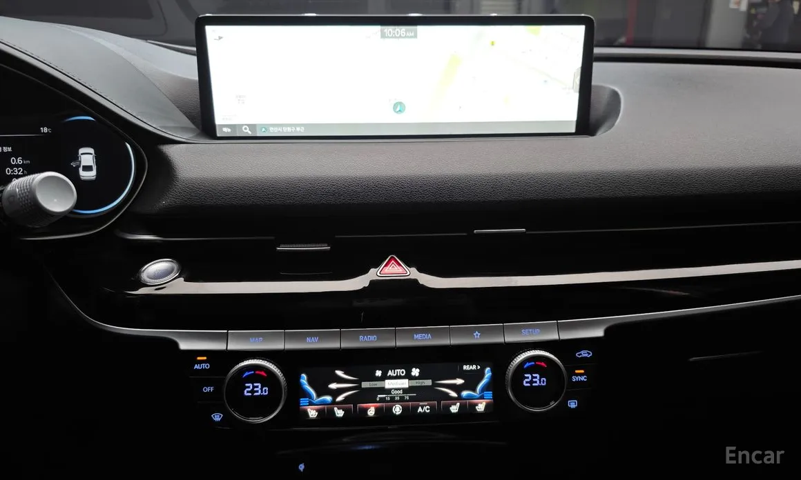 Фото 17 - Genesis G80