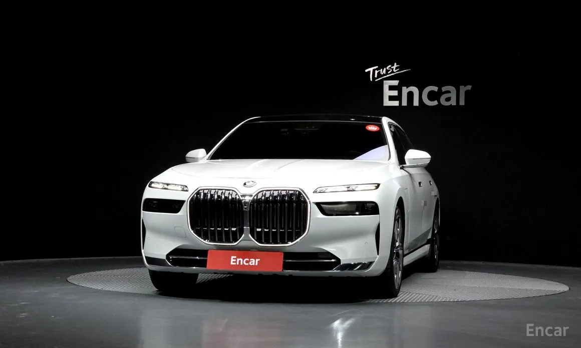 BMW 7 Series 2022 750e xDrive Design Pure Excellence