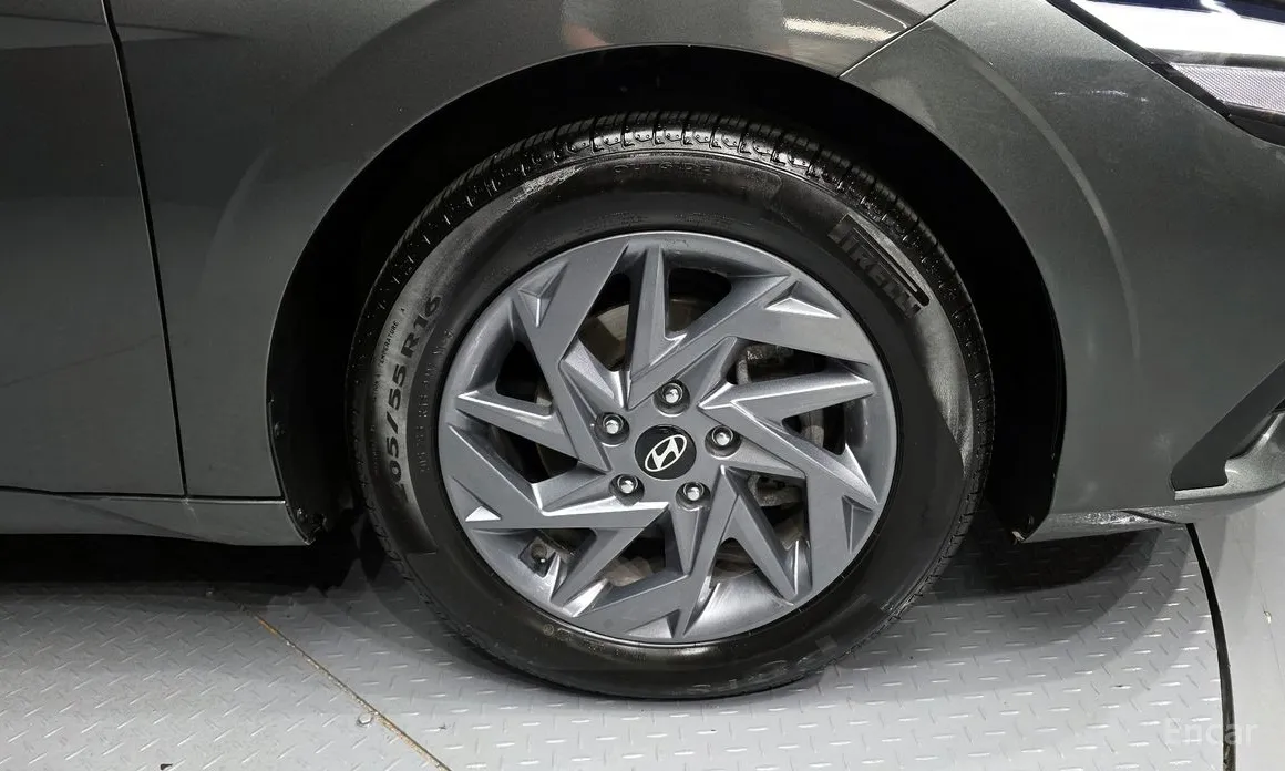 Hyundai Avante 2023 1.6
