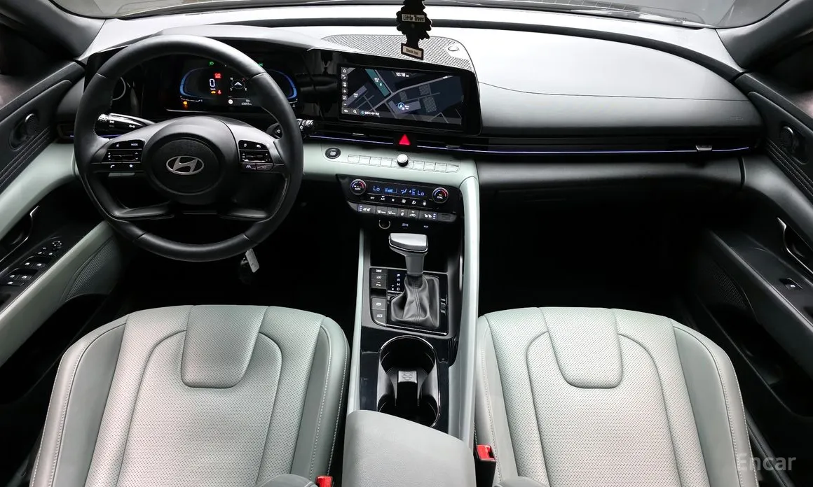 Hyundai Avante 2023 1.6