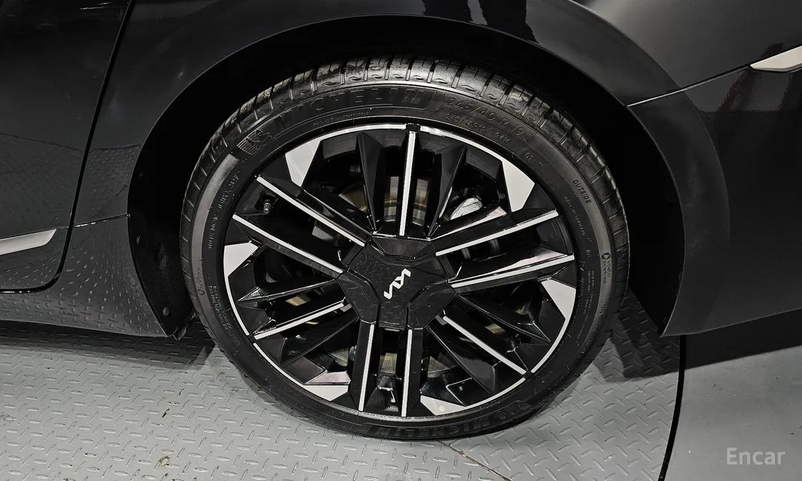 Kia K8 2024 Signature