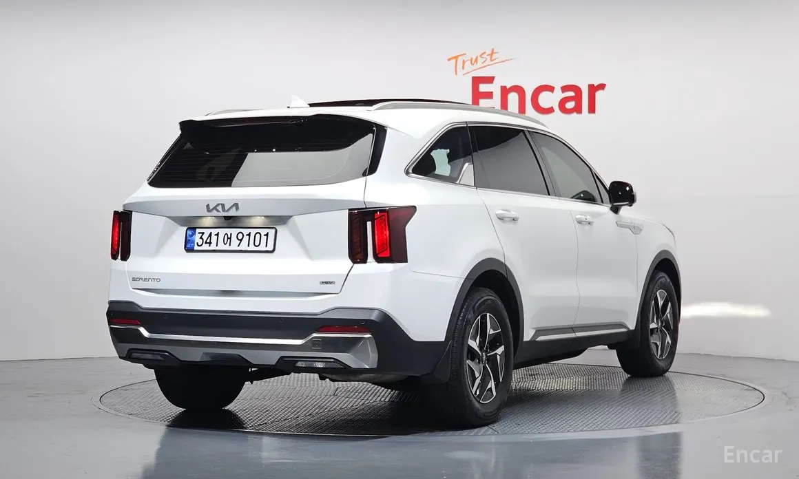 Фото 2 - Kia Sorento