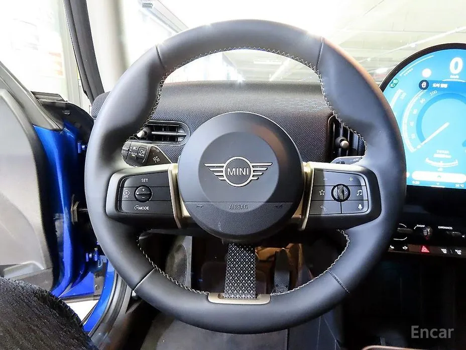 Mini Cooper 2024 Classic