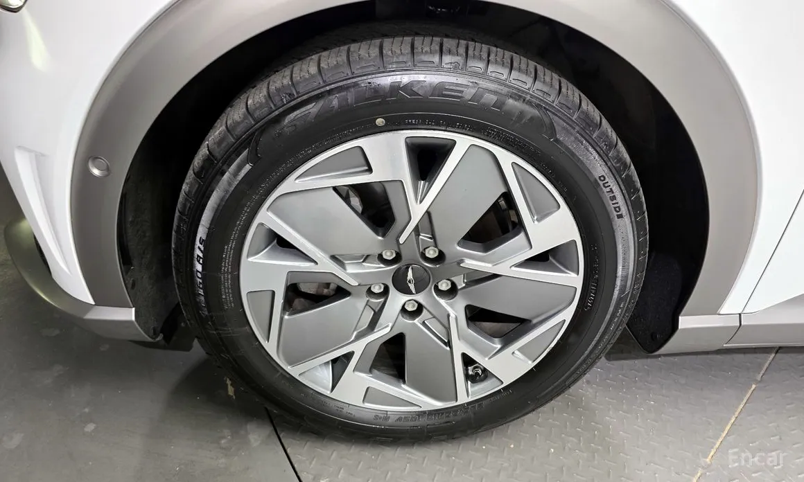 2021 Genesis GV60