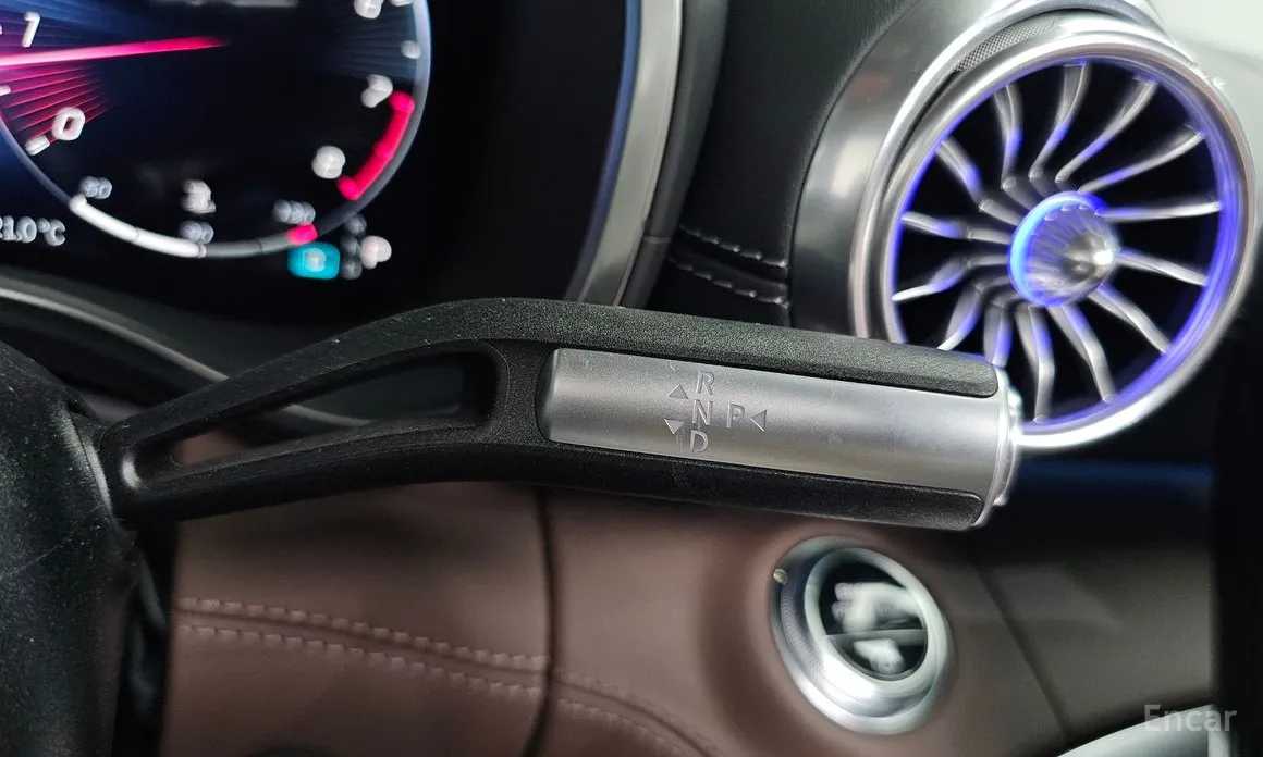 Mercedes-Benz SL-Class 2023 AMG SL63 4MATIC+