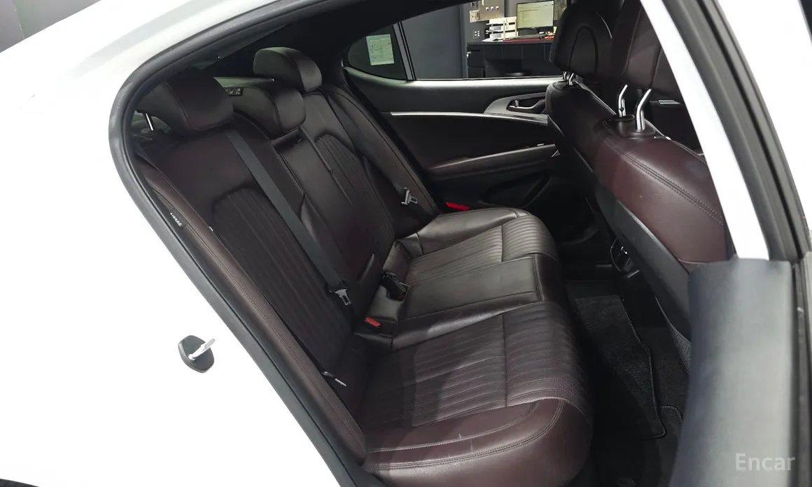Genesis G70 2020 Gasoline 2.0T 2WD