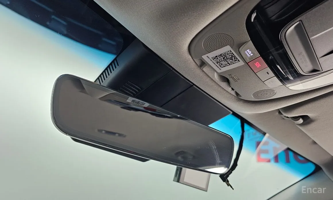 Photo 20 - Kia K8