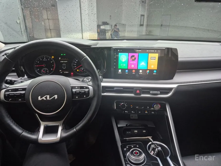 Photo 7 - Kia K5