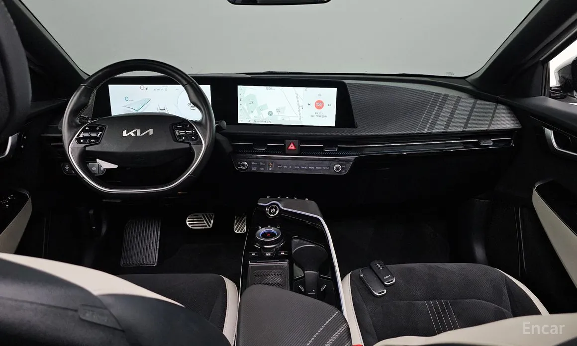 Фото 7 - Kia EV6