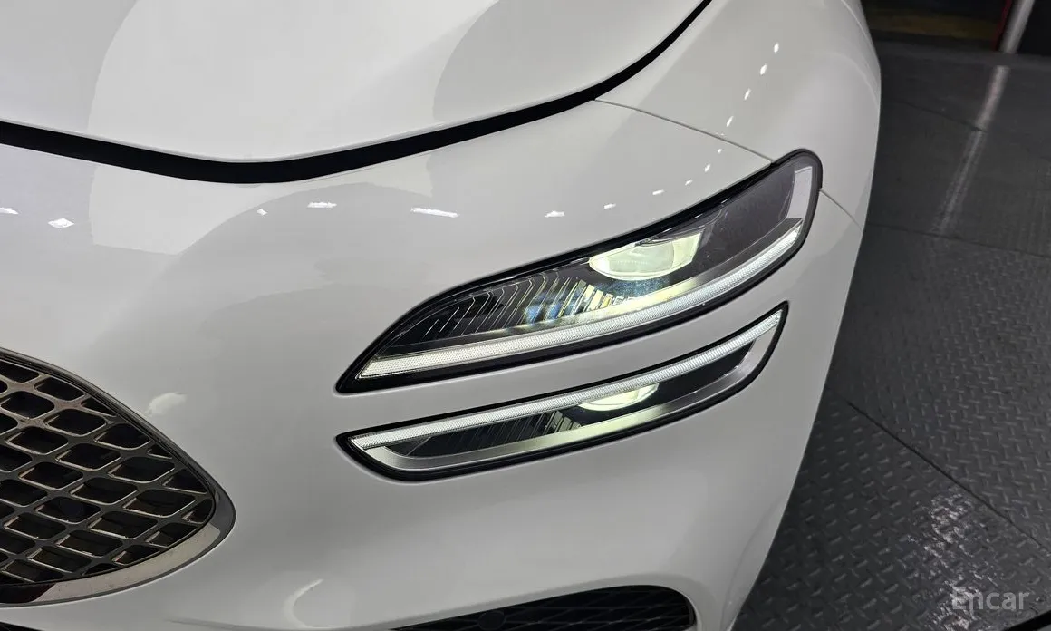 Photo 22 - Genesis G70