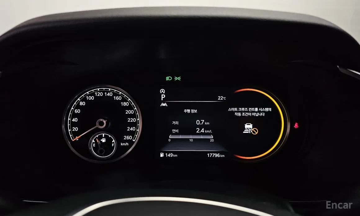 Photo 8 - Genesis G70