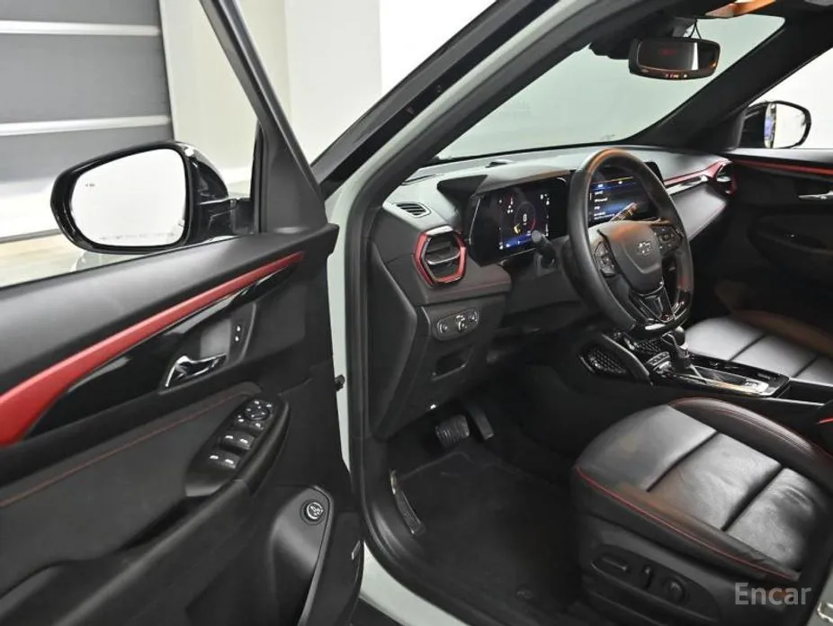 Фото 9 - Chevrolet Trailblazer