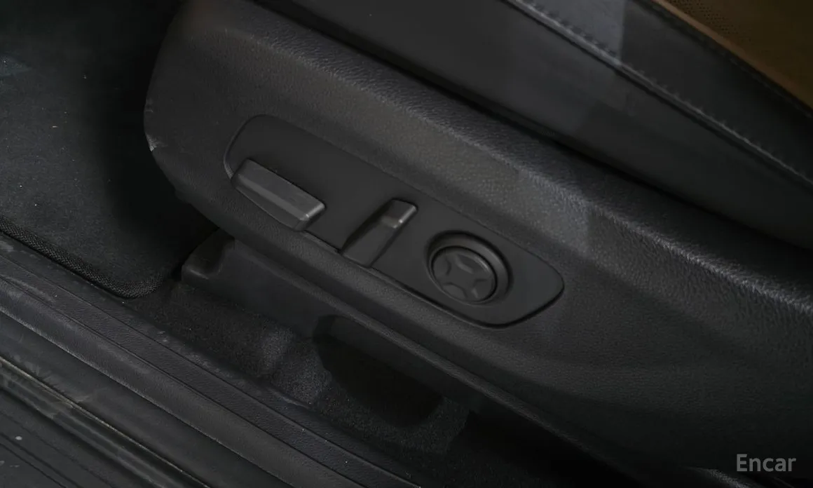 صورة 15 - Kia Carnival