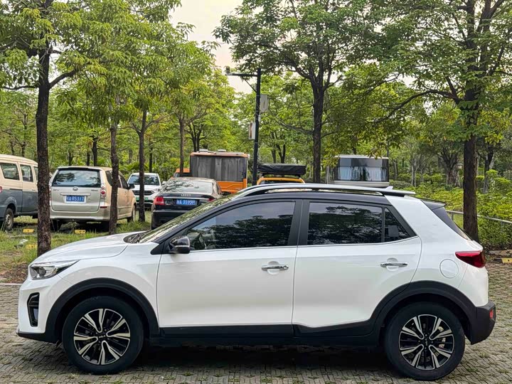 2021 Kia KX1