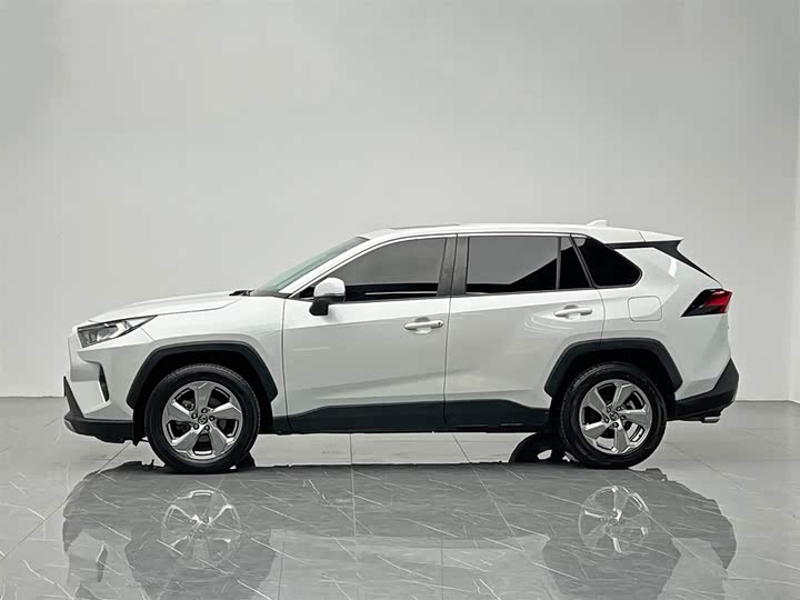 صورة 3 - Toyota RAV4