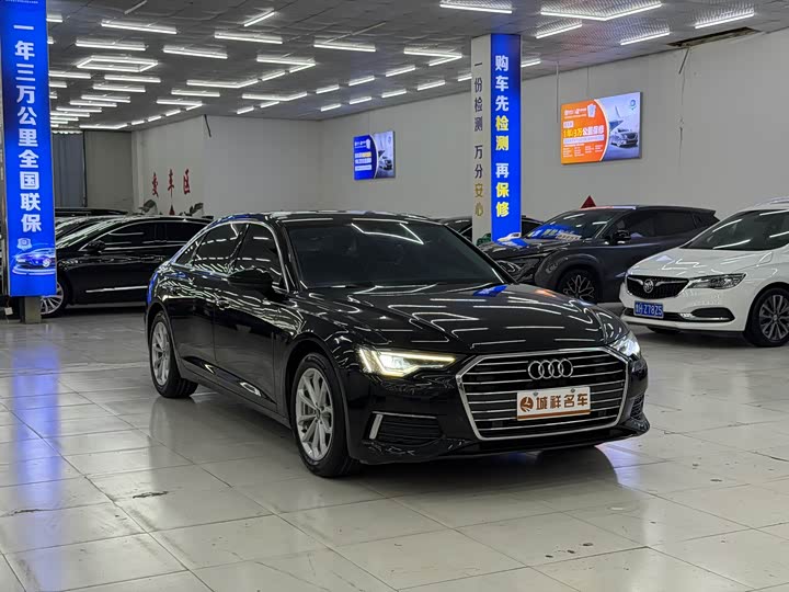 Фото 3 - Audi A6L