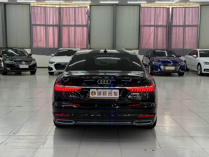Фото 9 - Audi A6L