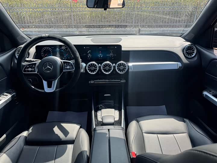 Mercedes-Benz GLB-Class 2022 2022款 GLB 220 4MATIC