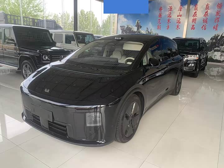 LiXiang i8 2025 2025款 标准版