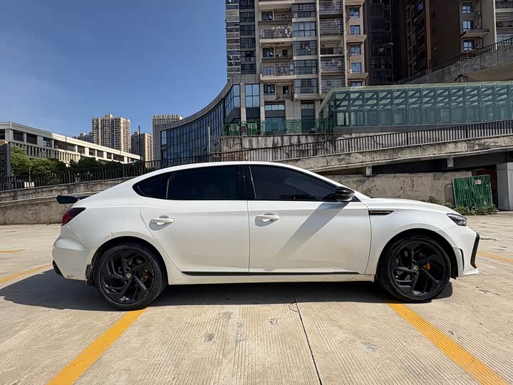 MG Motor 6 2021 2021款 Pro 1.5T 自动领潮豪华版